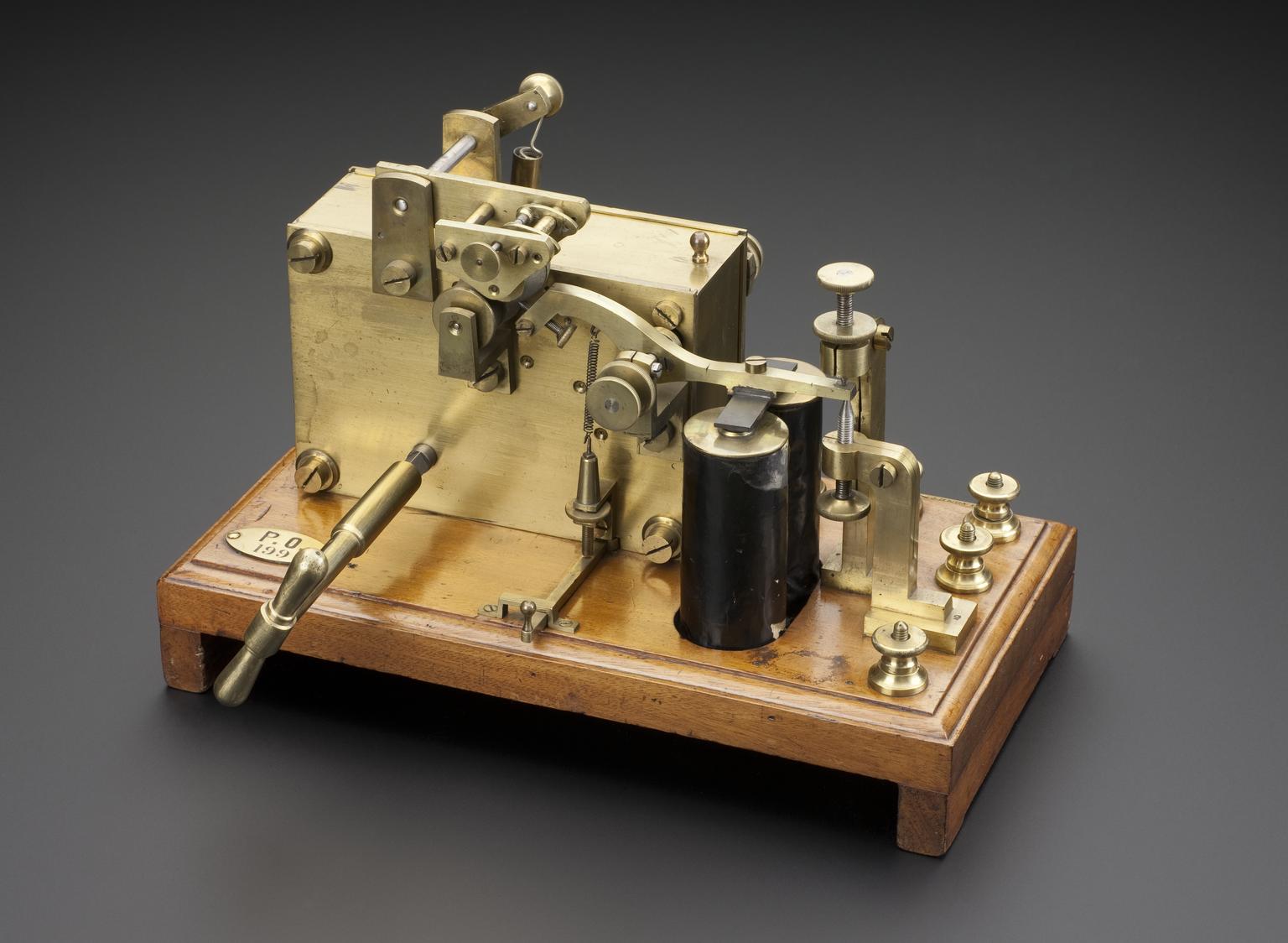 Morse embosser | Science Museum Group Collection