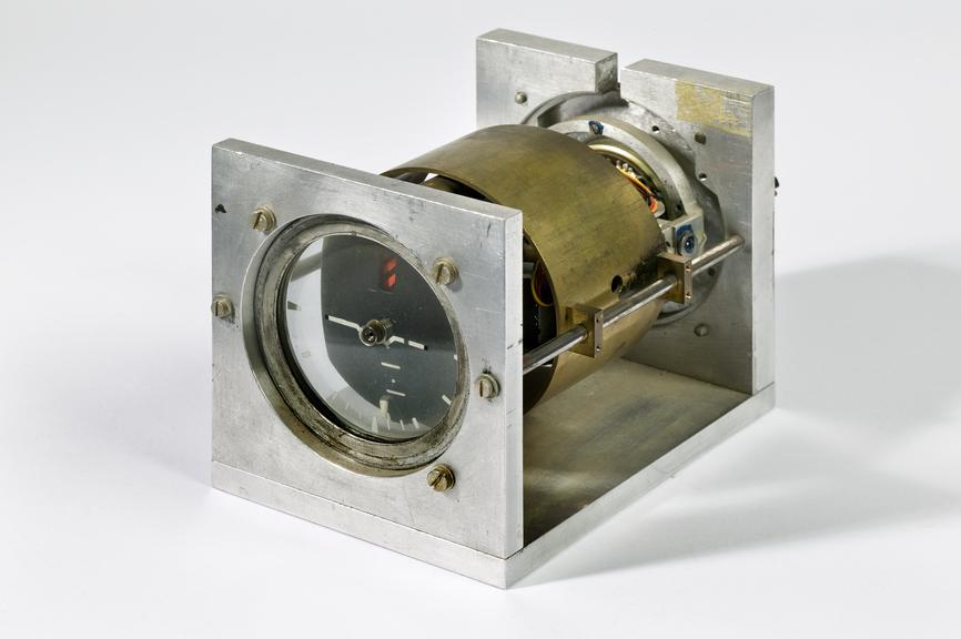 Artificial horizon, c. 1963.
Photographed on a white background.