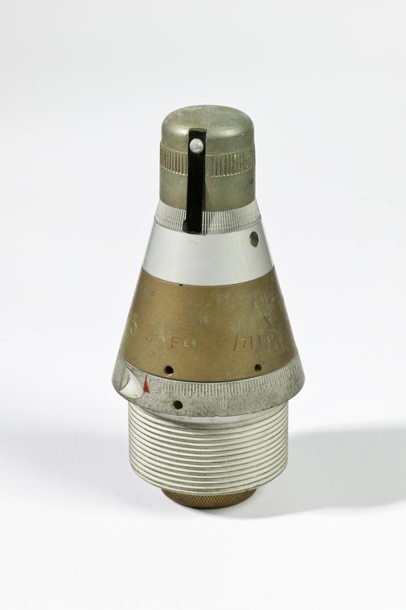 Ferranti shell fuze, type FDC2