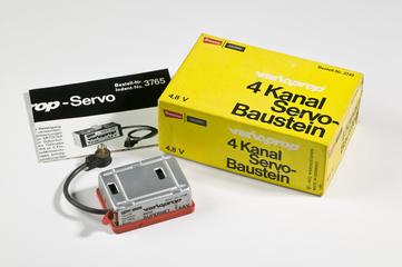 Boxed Varioprop 4 channel 4.8 volt servo