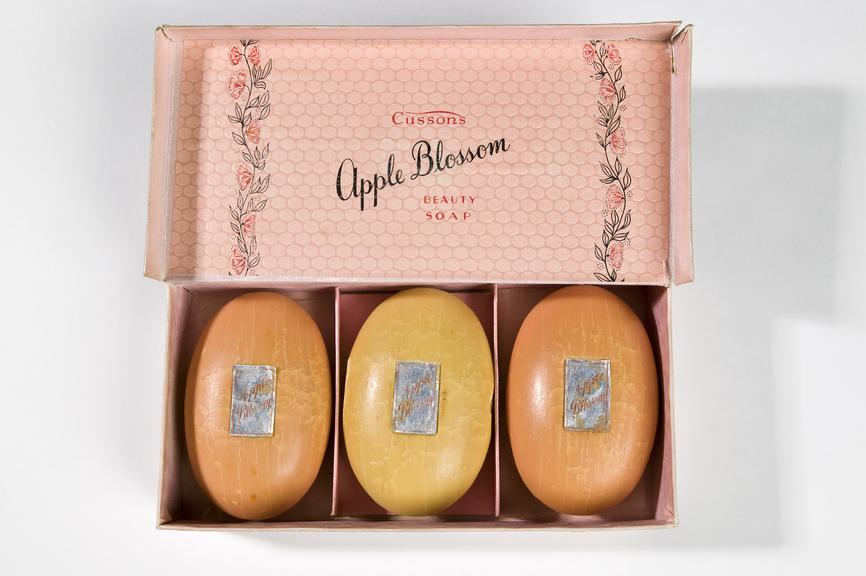 Cussons Apple Blossom box set containing 3 Apple Blossom Beauty