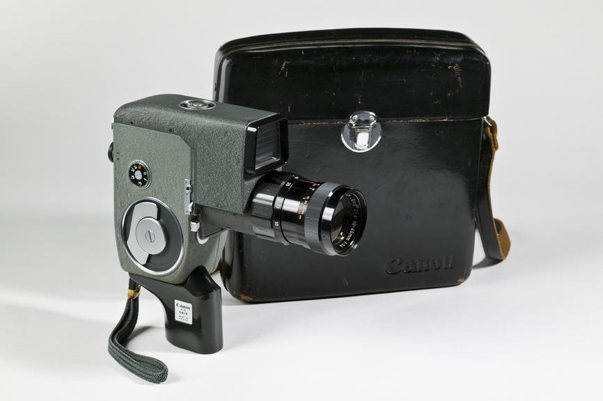 Reflex Zoom Cine Camera | Science Museum Group Collection