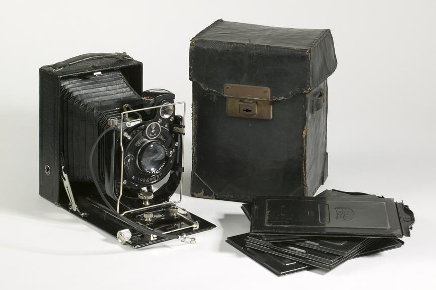 Zeiss Ikon Foldable Camera