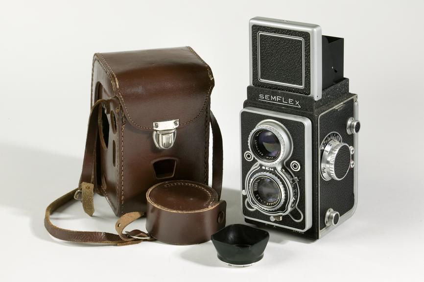 Simflex Camera Semflex Twin-Lens Camera | Science Museum Group Collection