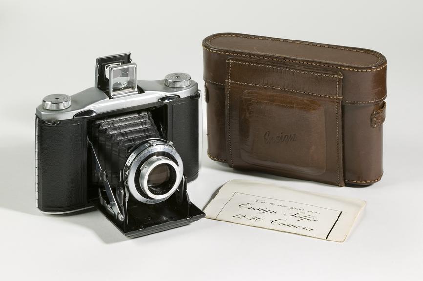 Ensign Selfix 12-20 Camera | Science Museum Group Collection