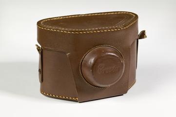Case for Kodak 'Brownie' Cresta II 120 roll film camera