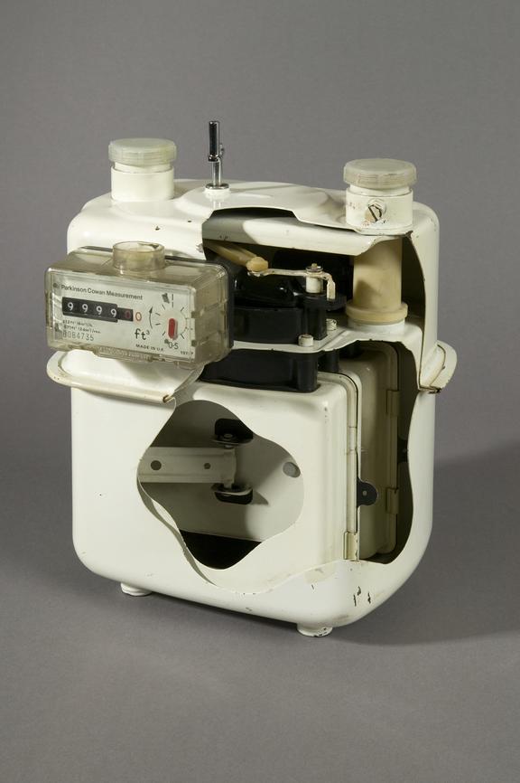 Demonstration Parkinson Cowan gas meter, 1977