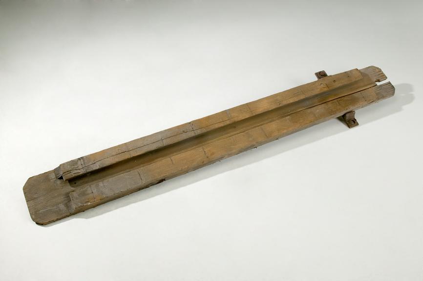 Wooden water gauge