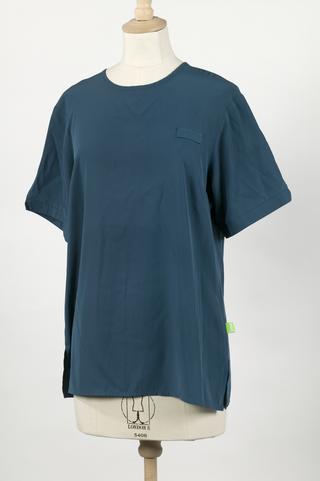 JMC Airlines female cabin crew uniform