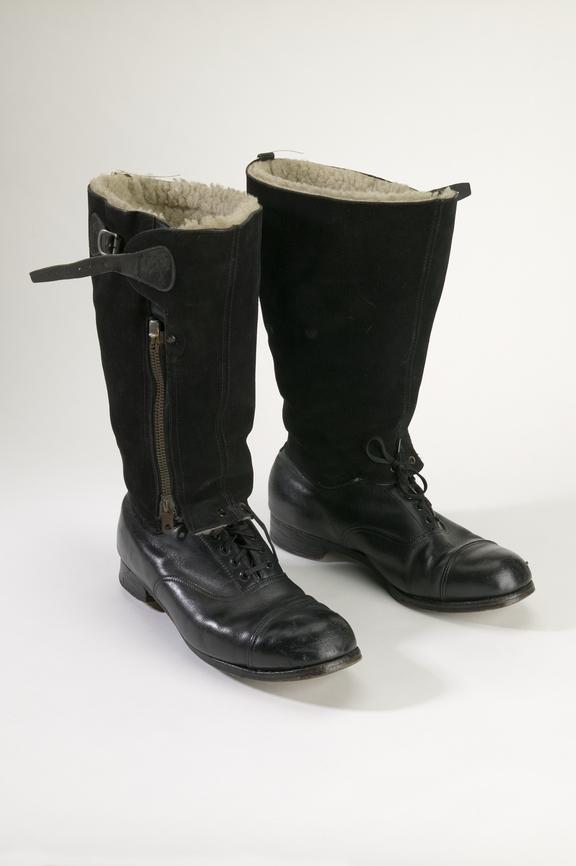 Pair of RAF issue 'escape' flying boots and knife c.1943