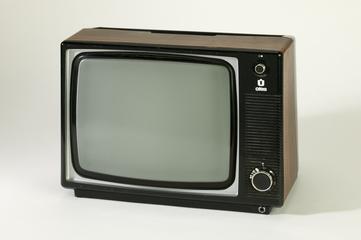 Ultra black and white televisi
