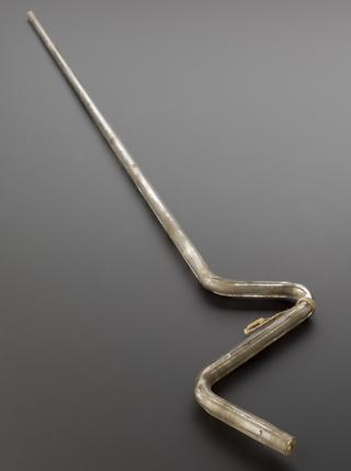 Long piece of tube, zig zag on end