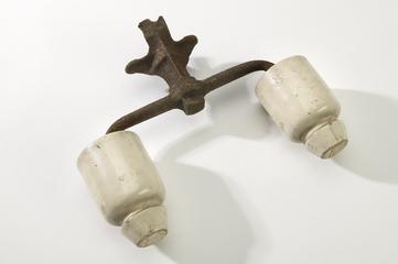 Telephone Overhead Cable MT6 Bracket