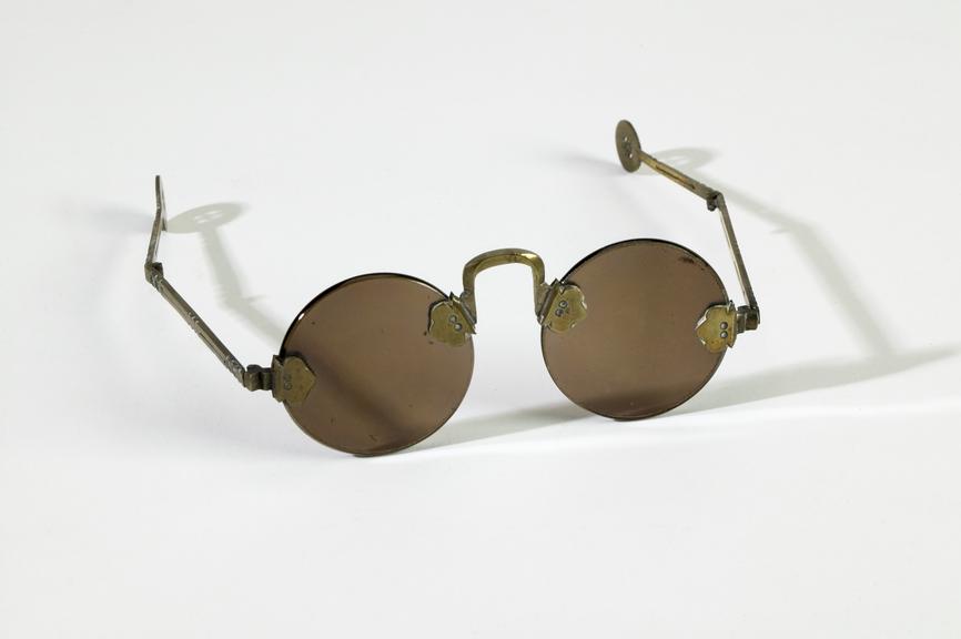 Chinese rimless spectacles, c. 1870