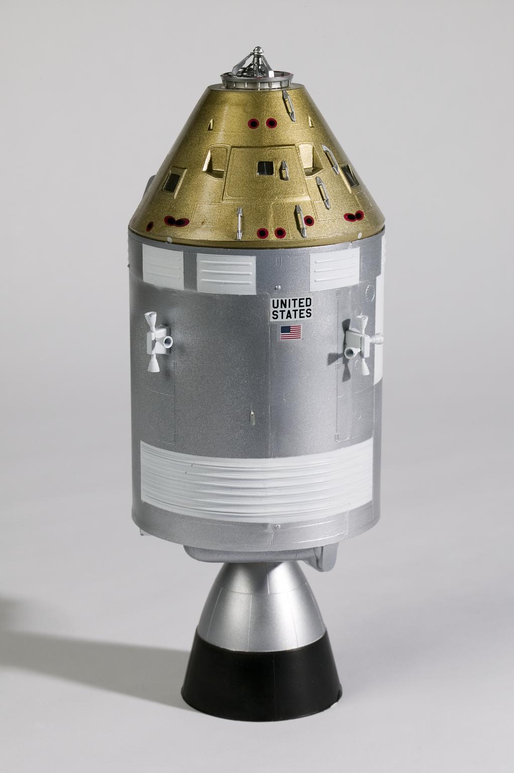 Model of Apollo lunar module | Science Museum Group Collection