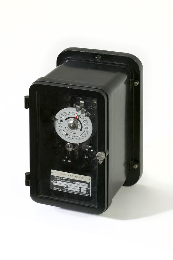 Differential Timeswitch made by Landis and Gyr S.A