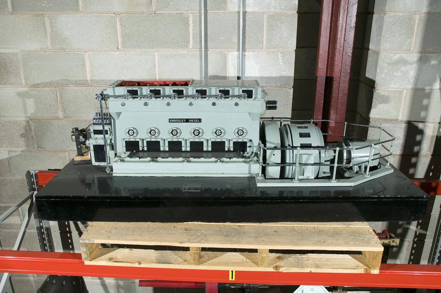 Model of a four-stroke six-cylinder vertical diesel engine