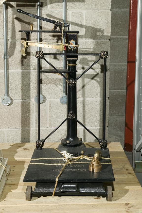 2-cwt platform scales, made by W.& T