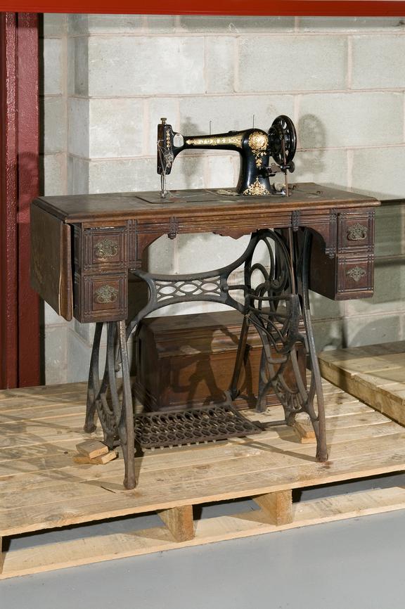 Sewing Machine Made by Jones Sewing Machine Co. Science Museum Group