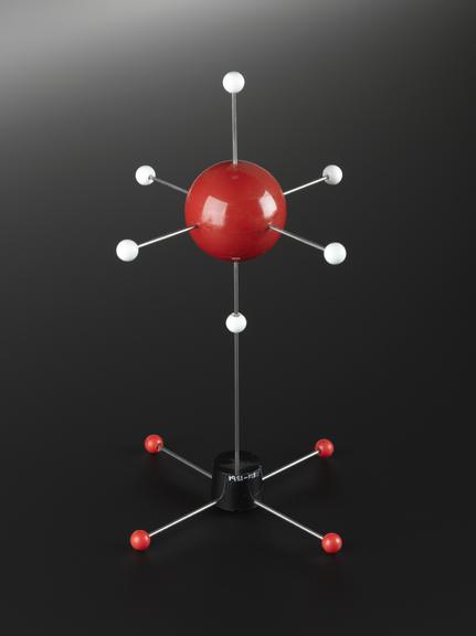 Model illustrating s orbitals in molecular orbital theory and crystal field theory (molecular model)