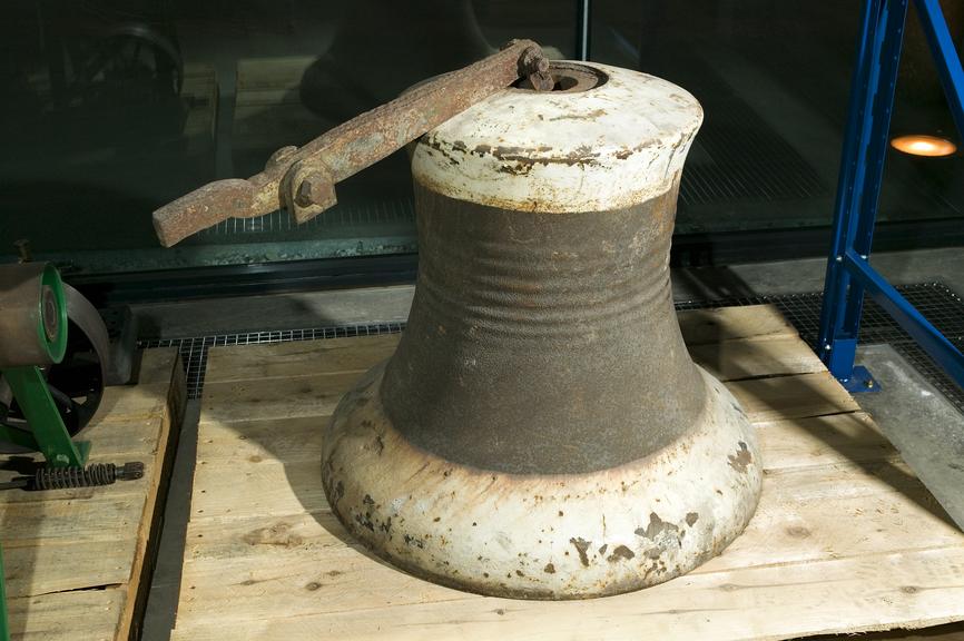 Hydraulic capstan drum from Liverpool Road Station