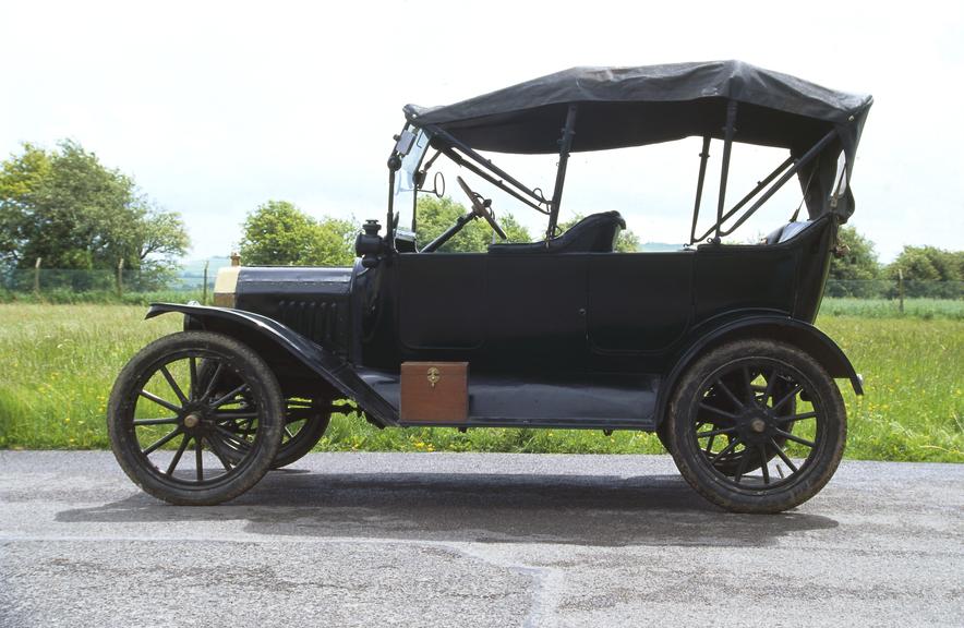 Ford model T Tourer car