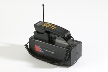 Motorola 4800 Analogue Mobile