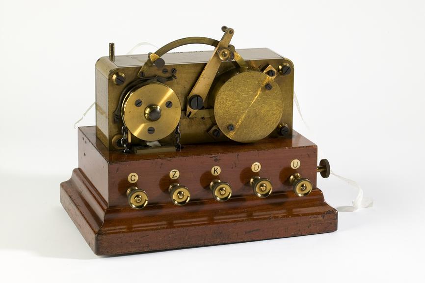 General Post Office high-speed paper-tape telegraph transmitter