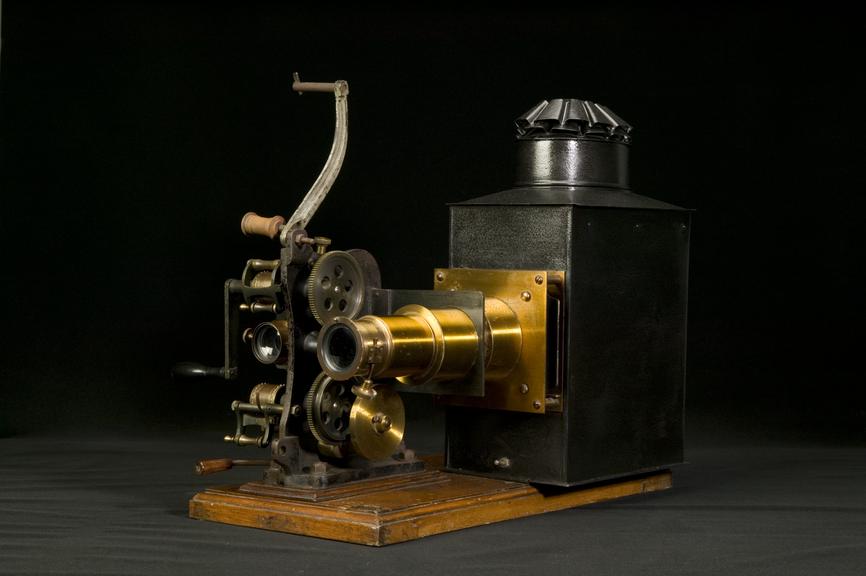 Bioscope 35-mm cine-projector | Science Museum Group Collection