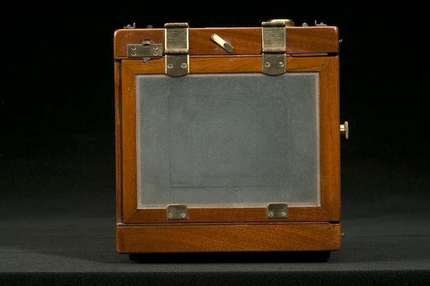 "British" Half-Plate Camera