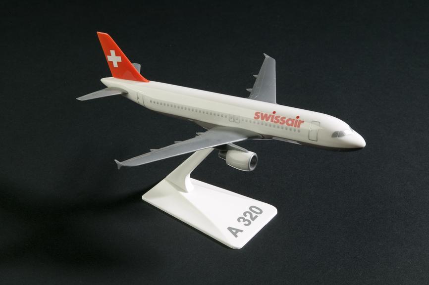 Airbus A320 scale model in Swissair colours
Photographed on a