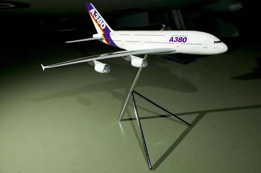 2/6 NEW!! Air.bus A380 1/150 約50cm 2/6 NEW!! Air.bus A380 1/150 約50cm