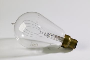 Light bulb made by British Thomson-Houston Co. Ltd