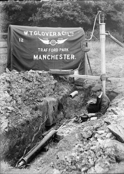 Works photographic negative of jointer in trench, Arksey