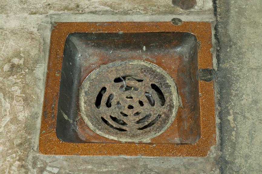 Drainage grid and trap, late nineteenth century