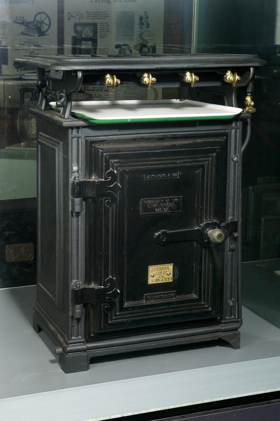 Gas cooker, made by John Wright & Co., Birmingham