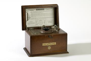 'GECophone' radio crystal detector set no.1 made by G.E.C. Coventry