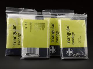 Triangular bandage