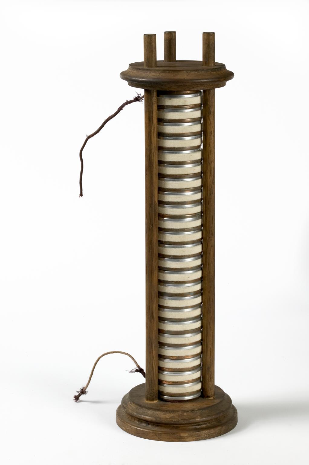 Primary electric cell | Science Museum Group Collection