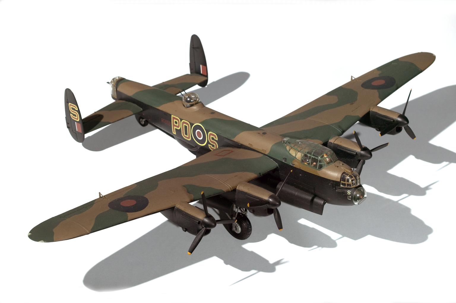 Avro Lancaster aeroplane model | Science Museum Group Collection