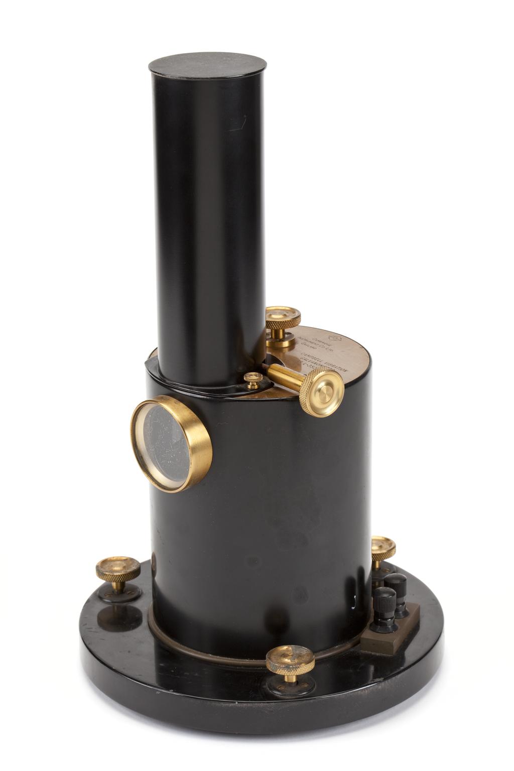 Cambridge Instrument Company moving coil galvanometer | Science Museum ...