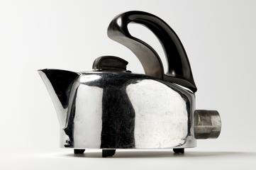 HMV electric kettle