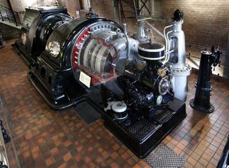 15 megawatt AC turbo-alternator with steam turbine