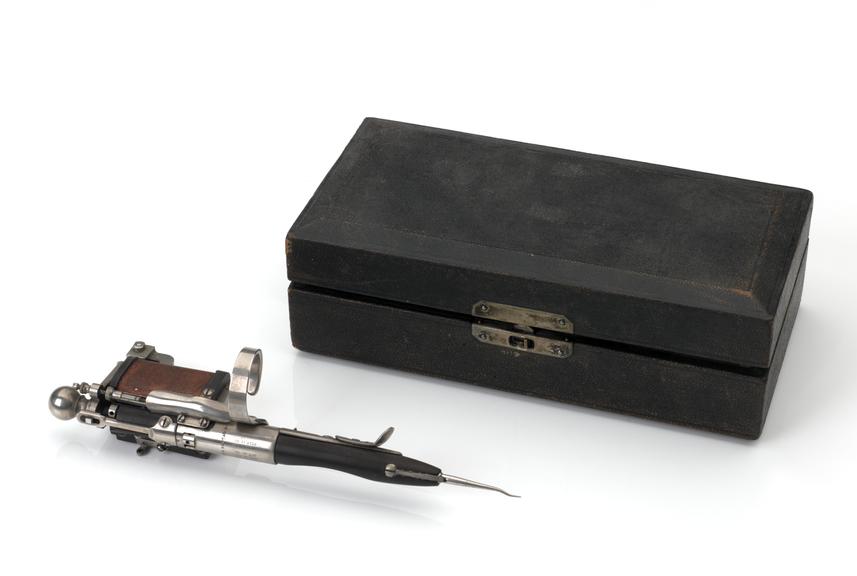 Bonwill electromagnetic mallet