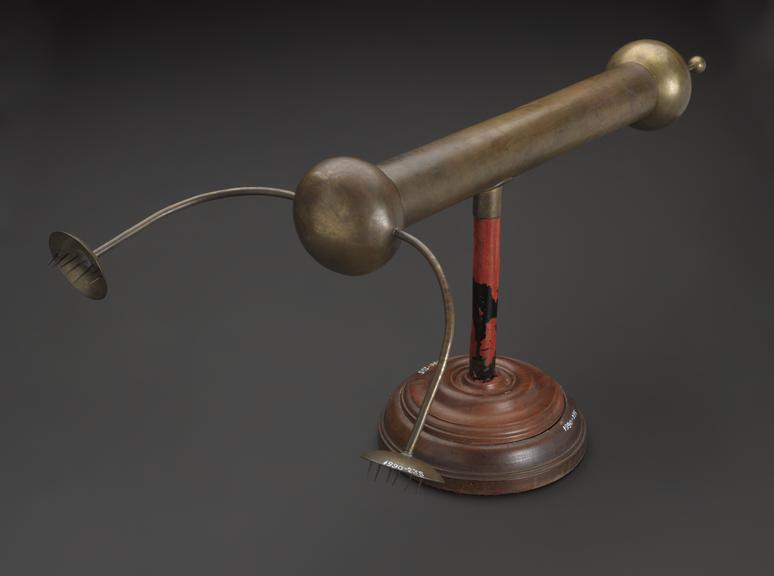 Prime conductor from plate electrostatic machine, Galvani collection