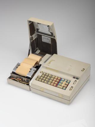 Magic brain' calculator. C.1955  Science Museum Group Collection