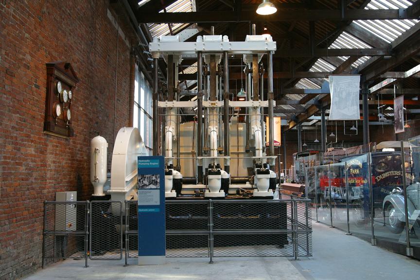 Hydraulic Pumping Engine