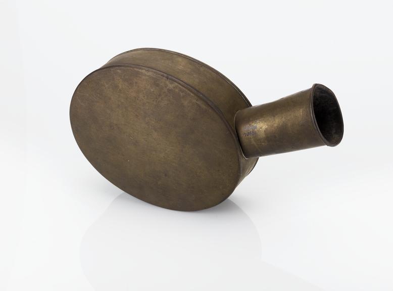 Brass male urinal, English, 1701-1800 | Science Museum Group Collection