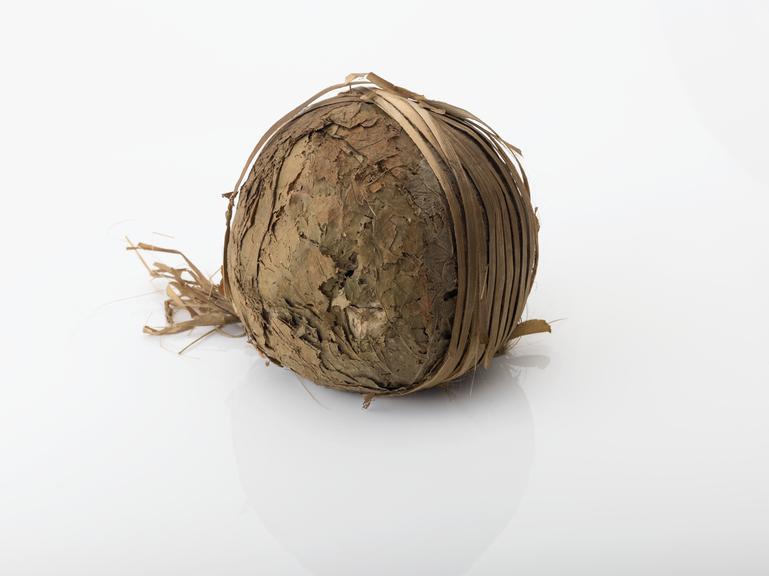 Spherical amulet