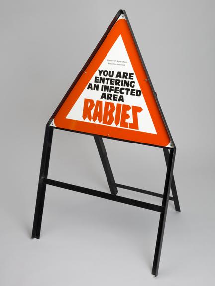 Rabies warning sign